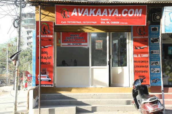 AVAKAAYA.COM courier office offering reliable courier services near me and trusted international parcel services to USA, UK, Canada.